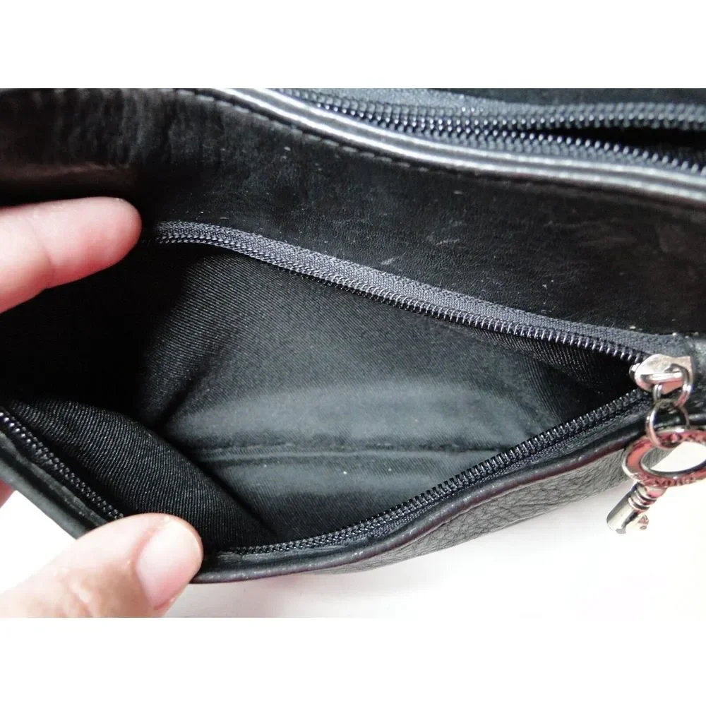 Fossil Small Crossbody Black Handbag - Leather Purse/Bag -‎ Key Charm